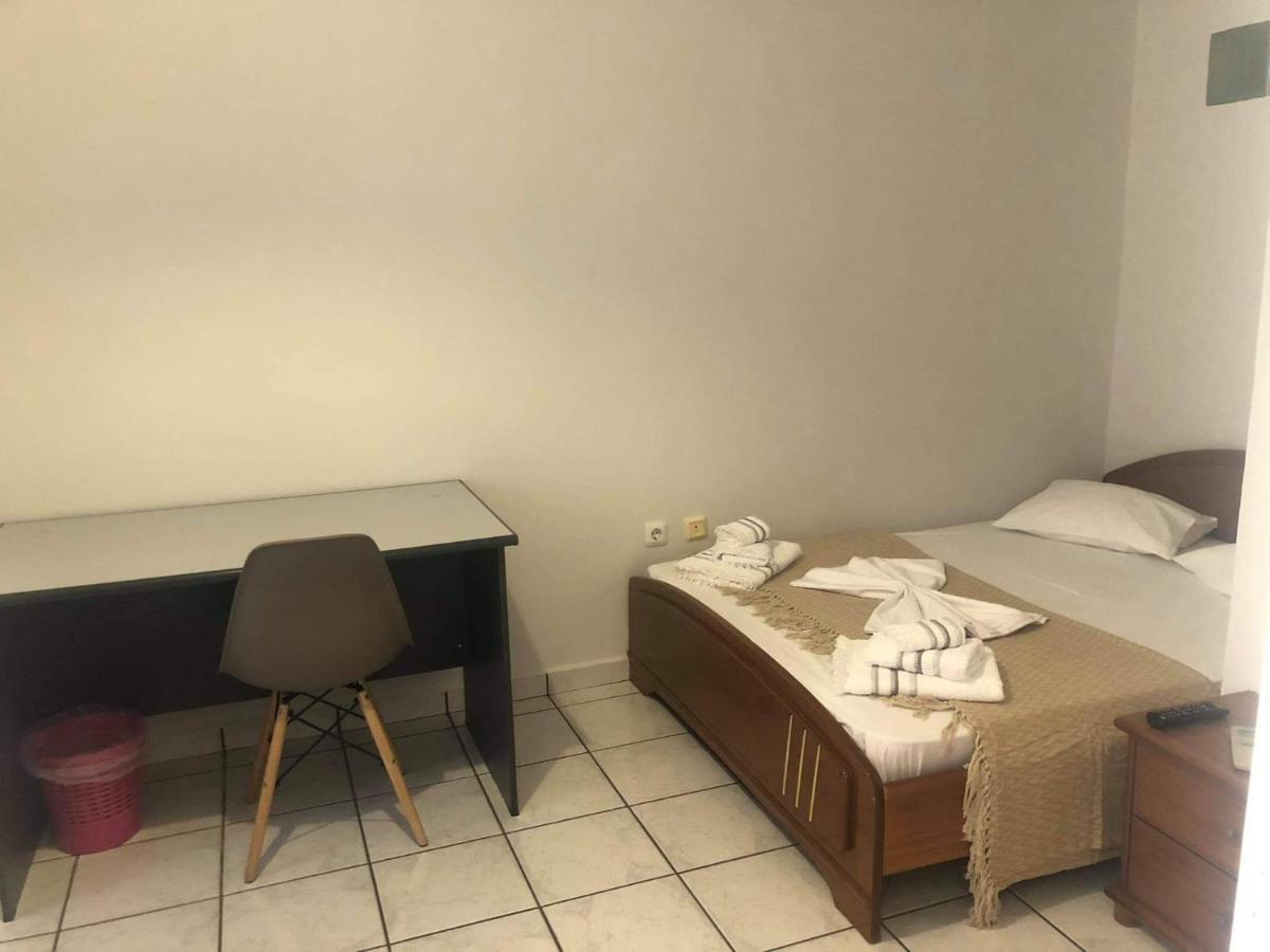 Antonis 2 Appartement *